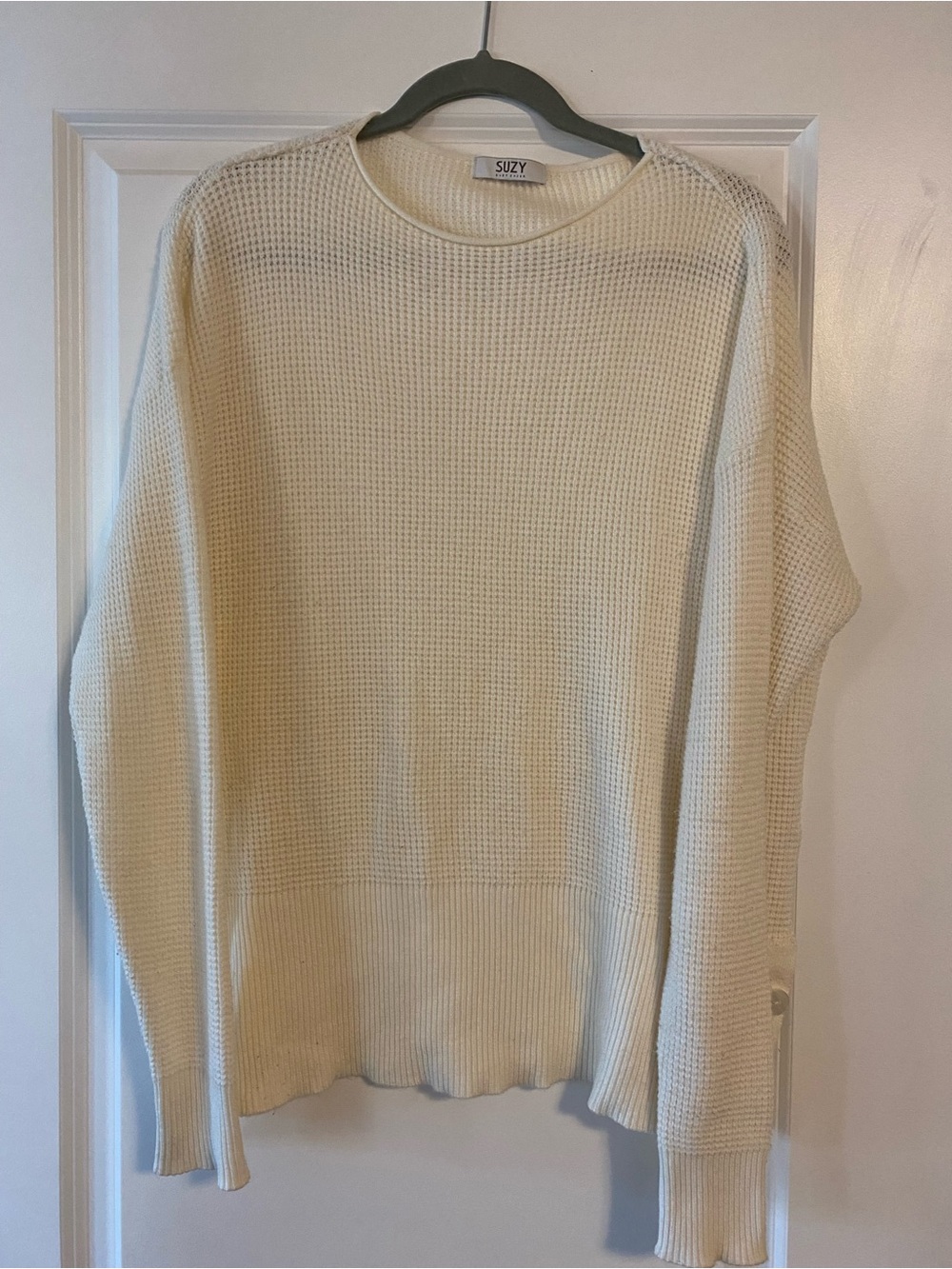 Ladies waffle knit cream XL crew neck sweater Suzy 12.00